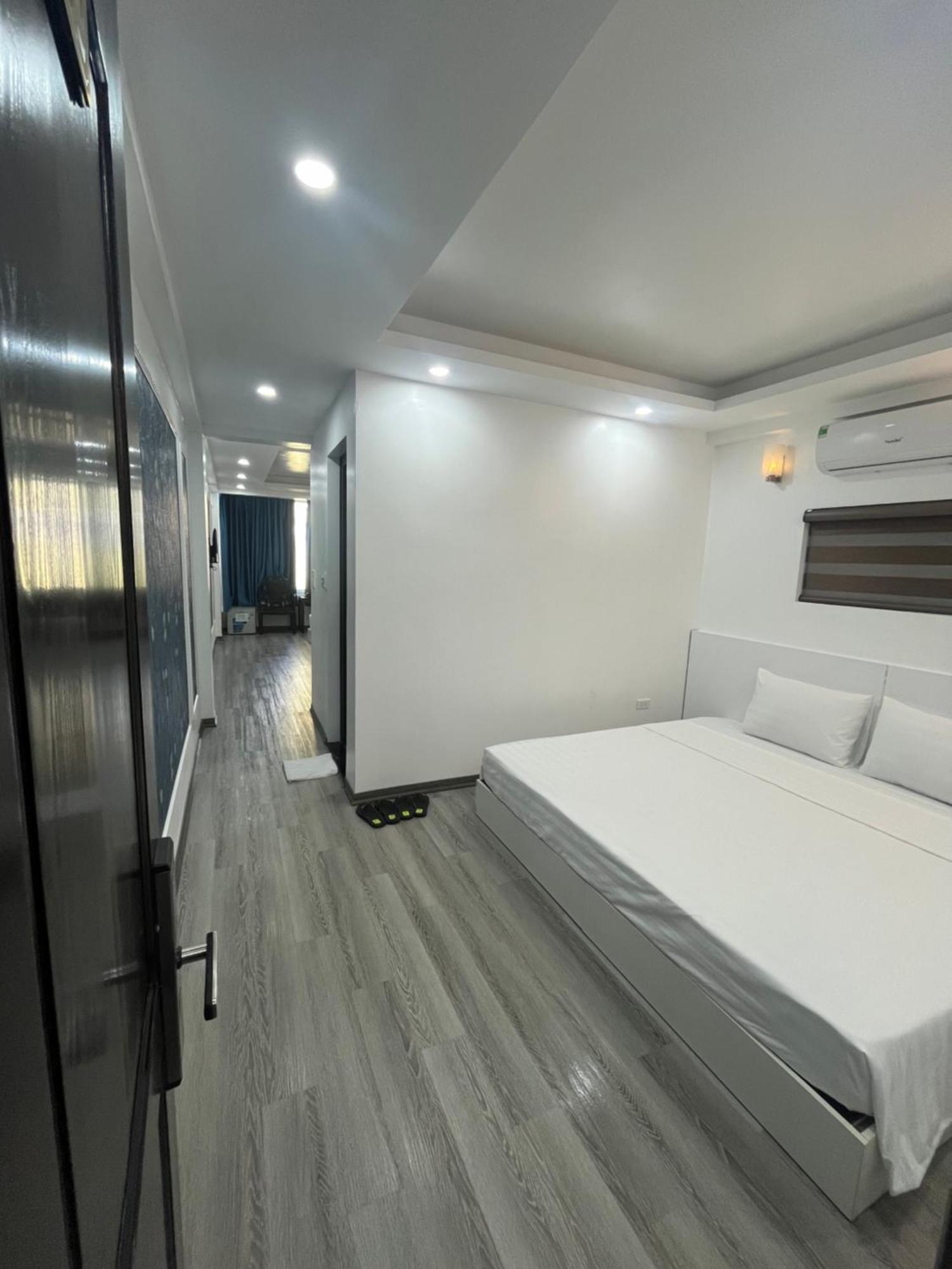 The Queen Hotel & Spa 2 Hanoi Exteriör bild