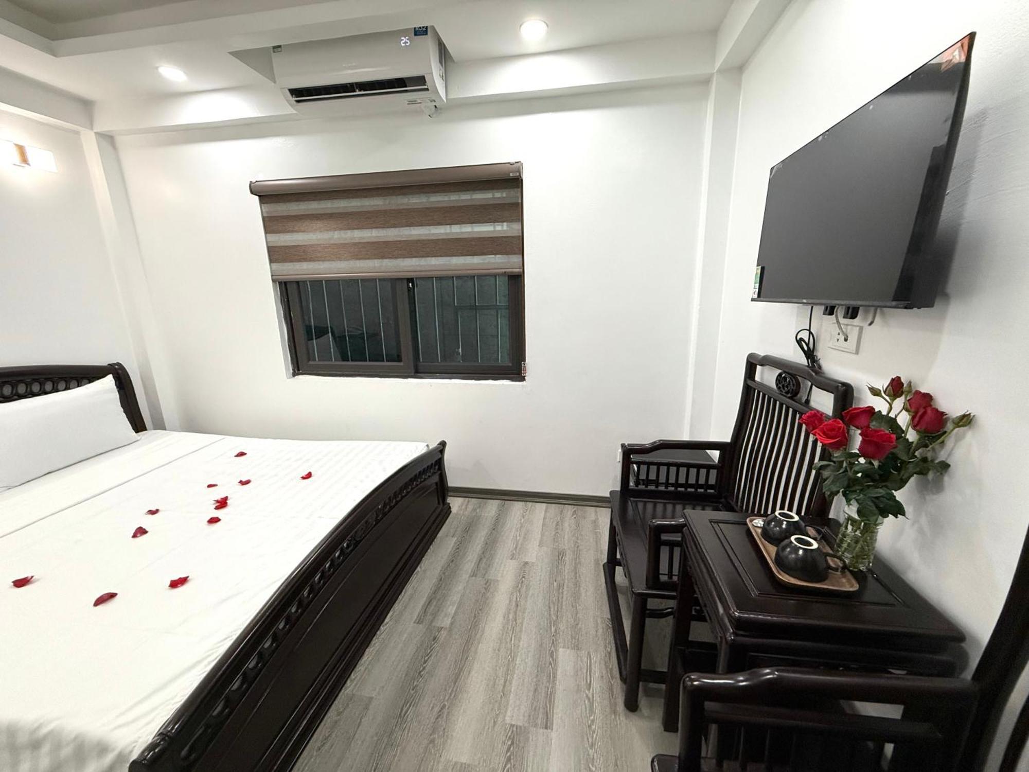 The Queen Hotel & Spa 2 Hanoi Exteriör bild